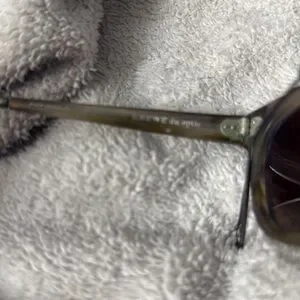 KREWE | Accessories | Krewe Avery Sunglasses Brown | Poshmark display picture 3